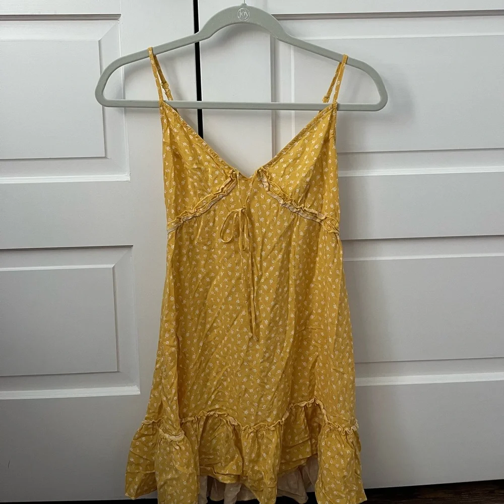 Pacsun floral Sundress - Picture 1 of 1